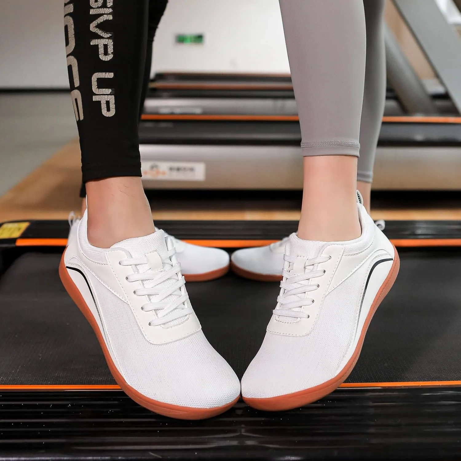 Couple Mesh Sports Casual Shoes Breathable Flat Bottom Lightweight Plus Size Comfortable Walking Mens Sneaker Socks