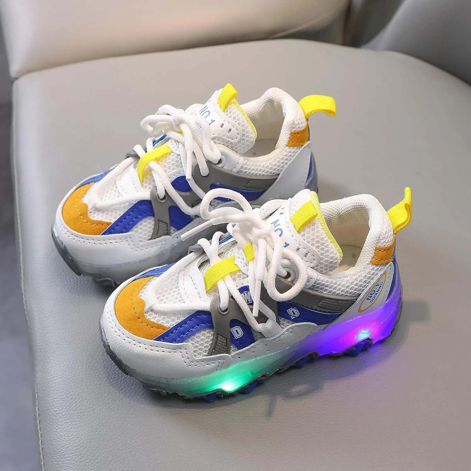 EnJoCho Kids Running Shoes Girls Led Children Luminous Sport Kids Baby Shoes Light Boys Bling Baby Shoes Breathable