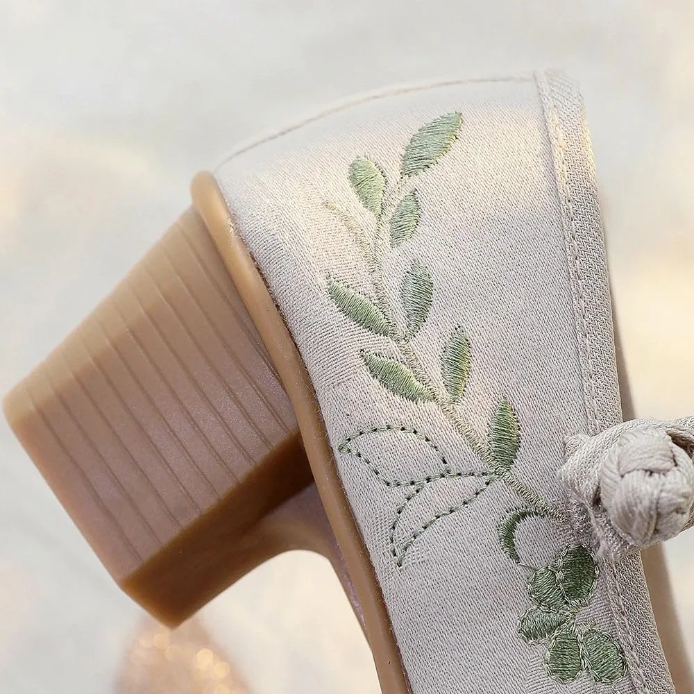 JYHBHMZG 4Cm Block Heels Women Cotton Embroidered Shoes Elegant Soft Comfortable Retro Costume Pumps White Beige