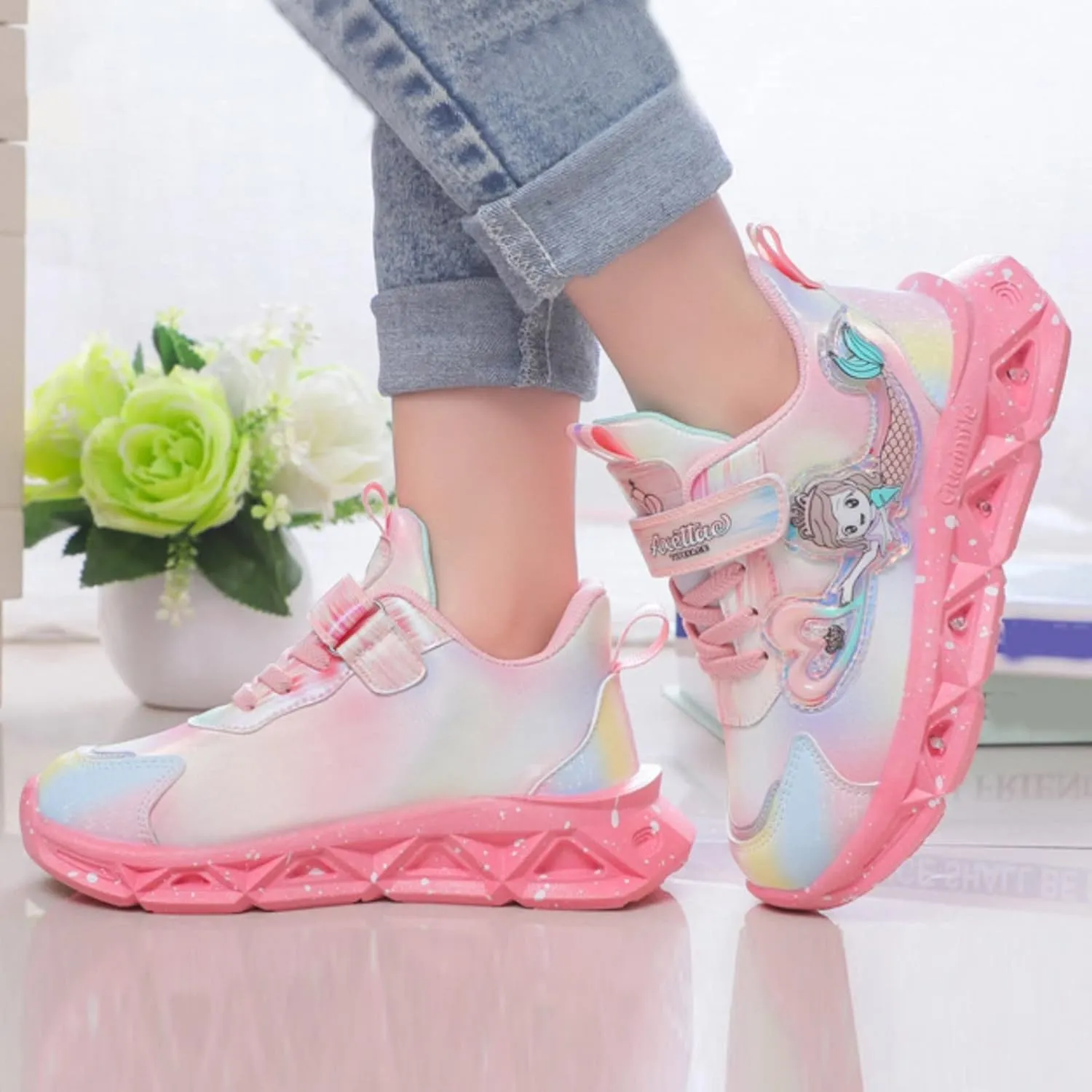 LED Light Up Shoes for Girls Kids Toddler Breathable Flashing Sneakers Breathable Toddler Girl Athletic Shoes Size 8