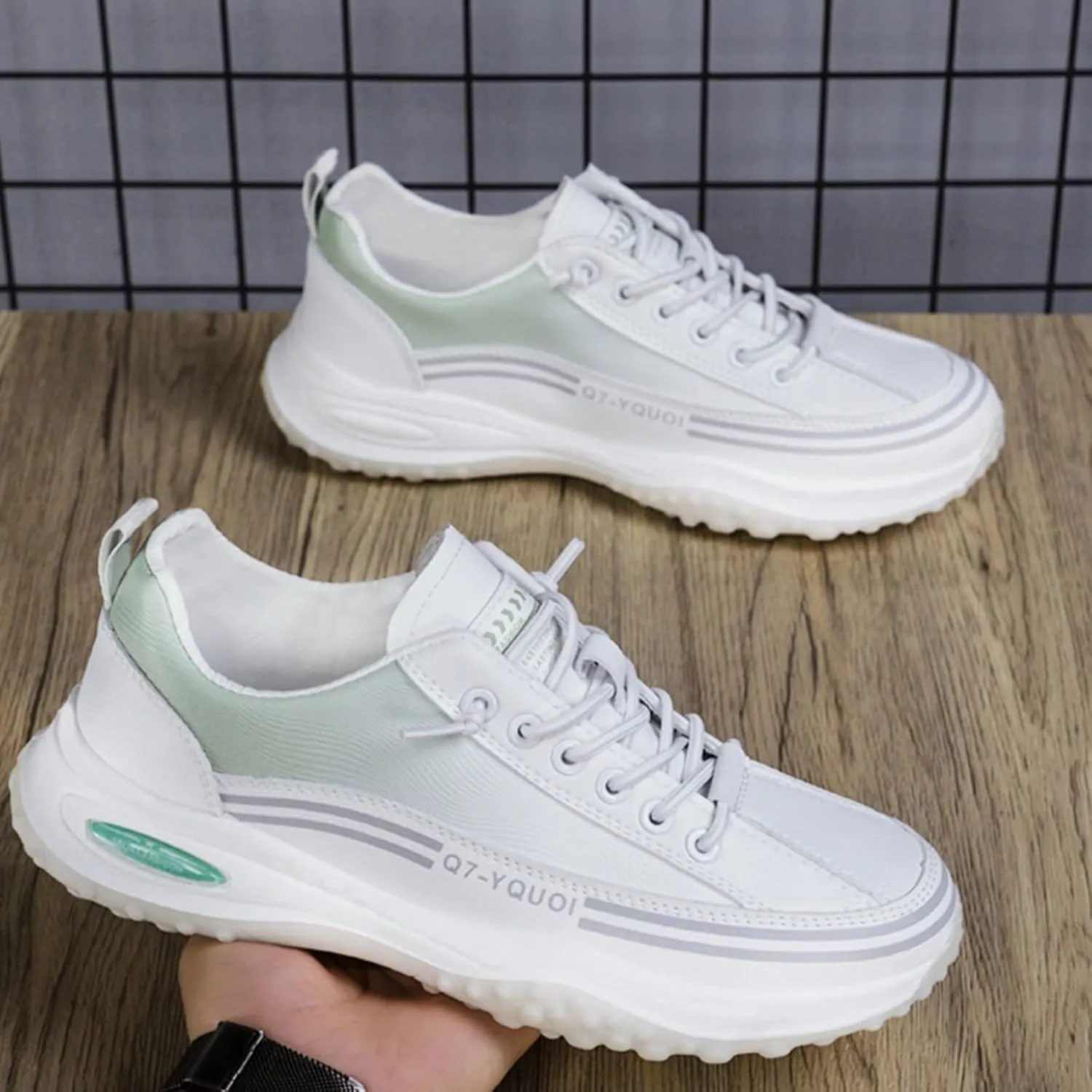 Men Low Top Teenage Students Breathable Leather Casual Shoes Sport Shoes Mens Casual Sneaker