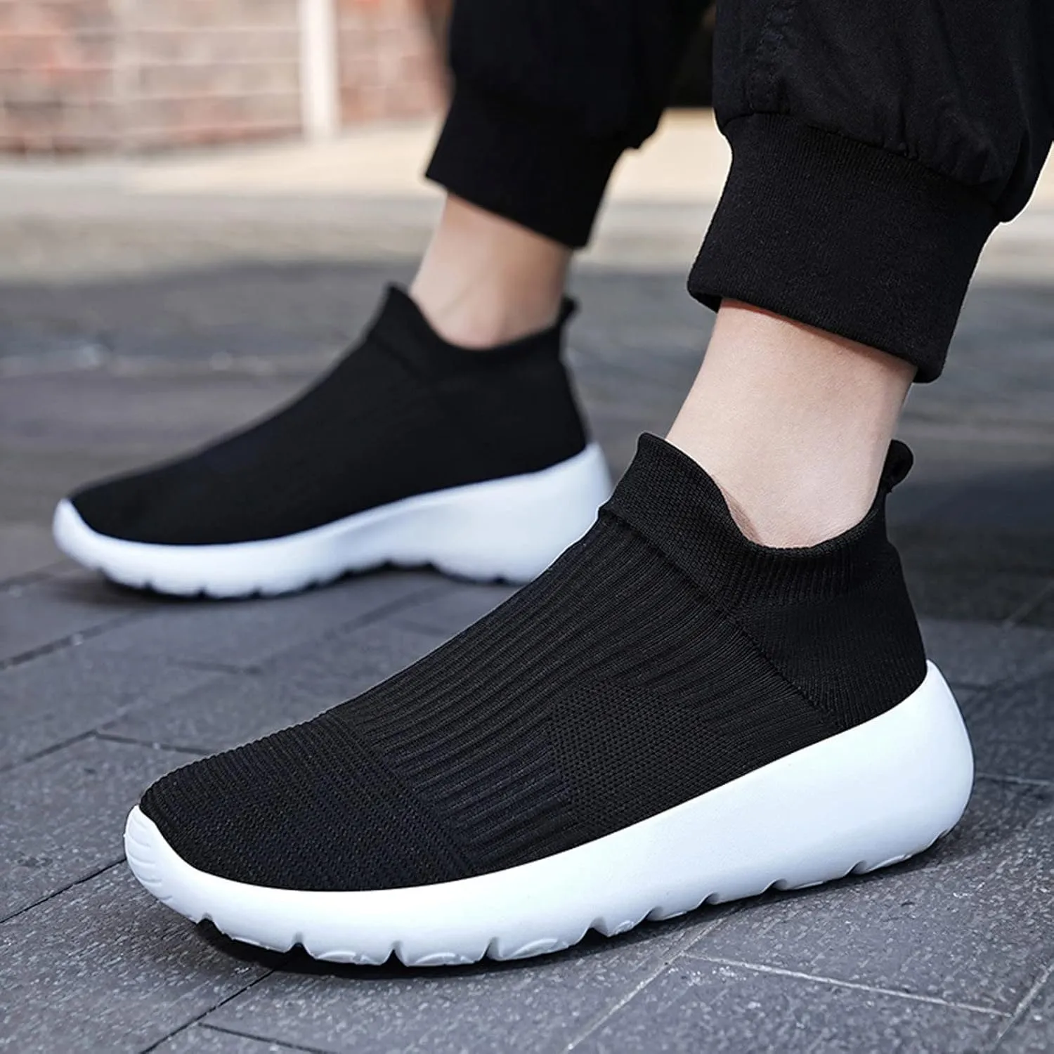 Men's Breathable Barefoot Shoes Comfortable Breathable Stretch Canvas Slip On Sneaker Barefoot Minimalist Shoes