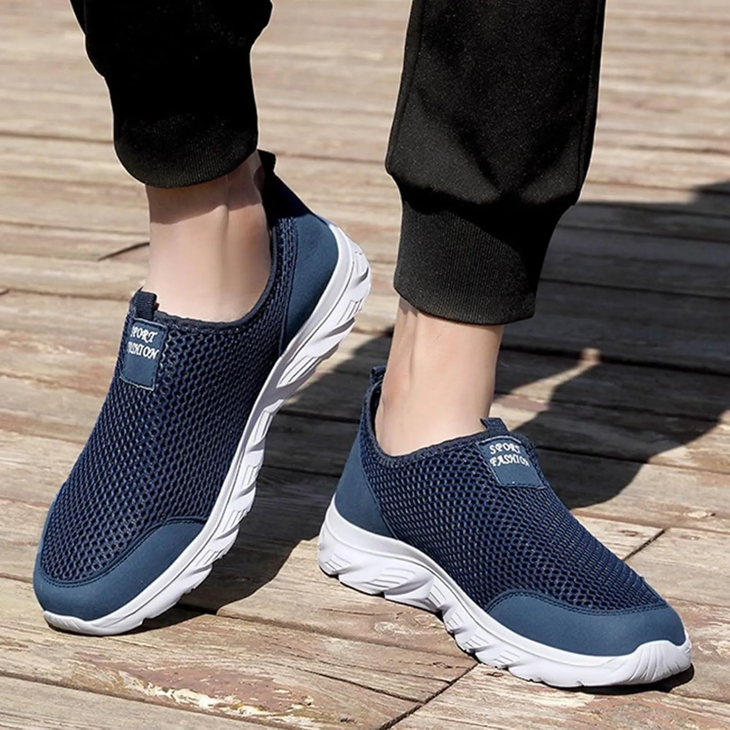 Men's Breathable Barefoot Shoes Lightweight Breathable Walking Shoe Gym Tennis Convenient Elderly Slip on Shoes