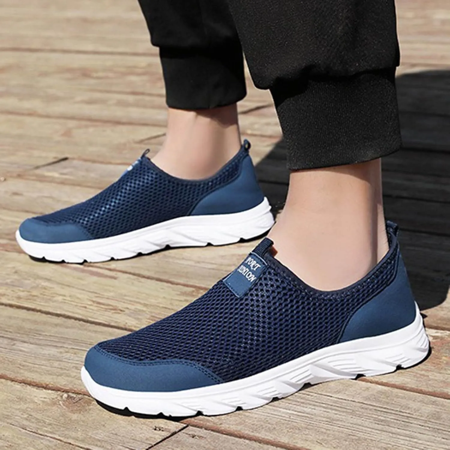 Men's Breathable Barefoot Shoes Lightweight Breathable Walking Shoe Gym Tennis Convenient Elderly Slip on Shoes