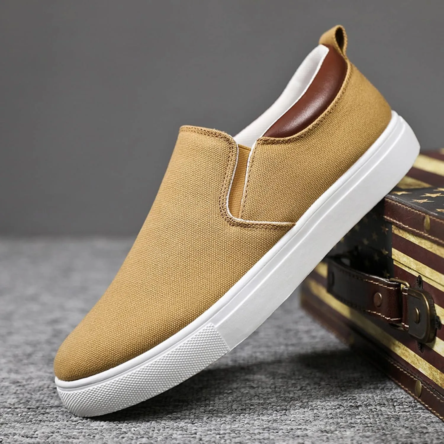 Men's Lightweight Non Slip Barefoot Shoes Breathable and Light Outdoor Comfy Walking Shoe Breathable Work Shoes
