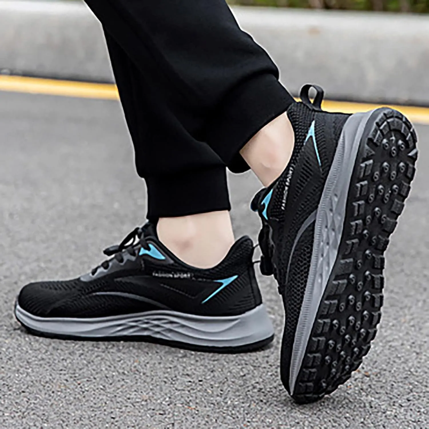 Men's Slip on Walking Shoes Comfortable Memory Foam Hiking Shoes Breathable Fashion Sneakers Non Slip Travel Jogging Training Gym Shoes Wide Width