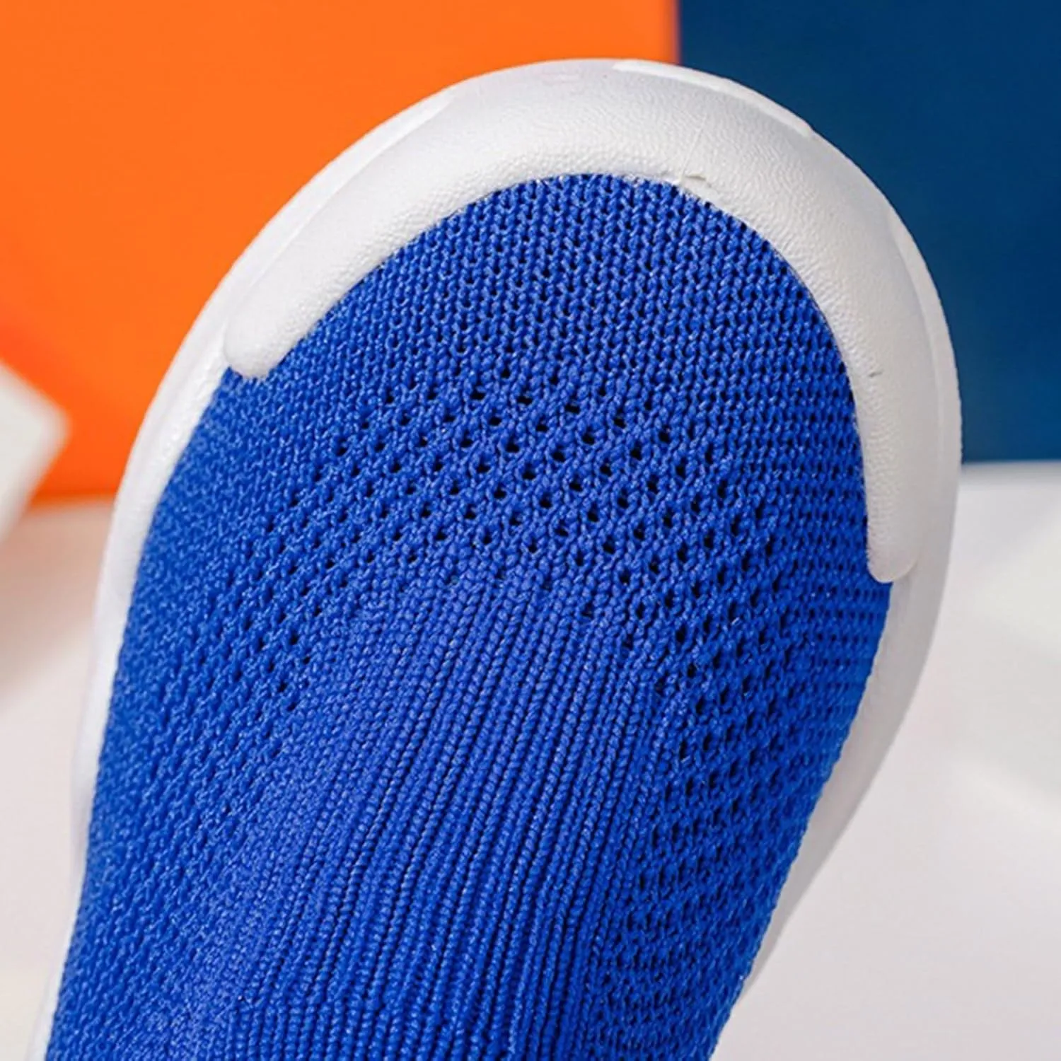 New Spring and Breathable Knitted Sneakers for Boys Girls Middle and Older Children Boy Sneakers Boys Athletic Shoes