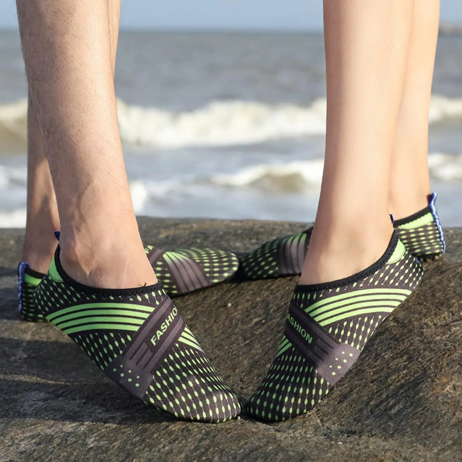 Quick Dry Aqua Water Shoes for Men Women Barefoot Swim Beach Pool Surf Hiking Kayaking Diving Yoga Sports Lightweight Breathable Socks