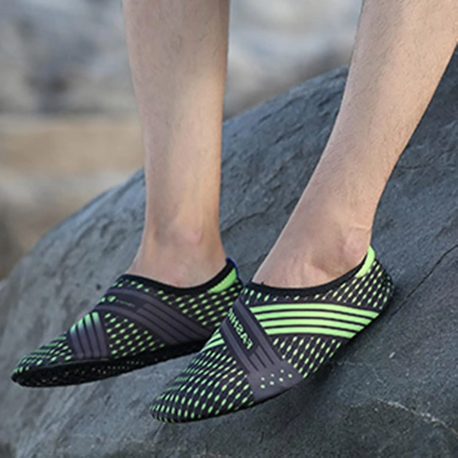 Quick Dry Aqua Water Shoes for Men Women Barefoot Swim Beach Pool Surf Hiking Kayaking Diving Yoga Sports Lightweight Breathable Socks