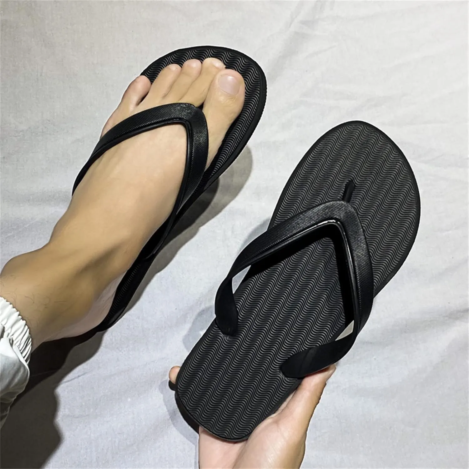Sandals for Men Flip Flop Fashion Summer Men Flip Flops Flat Bottom and Light Cover Comfortable and Simple Style Solid Color (Black, 11)