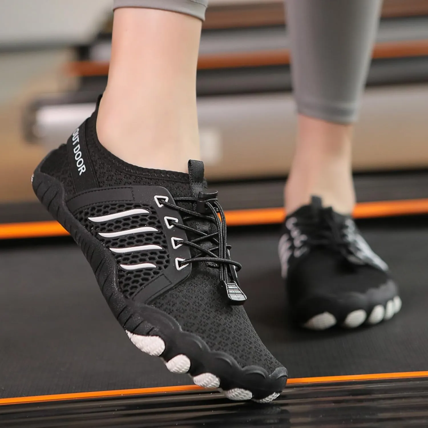 Slip on Walking Shoes for Men Comfortable Hiking Shoes Memory Foam Breathable Lightweight Fashion Sneakers Non Slip Indoor Outdoor Training Gym Shoes Wide Width