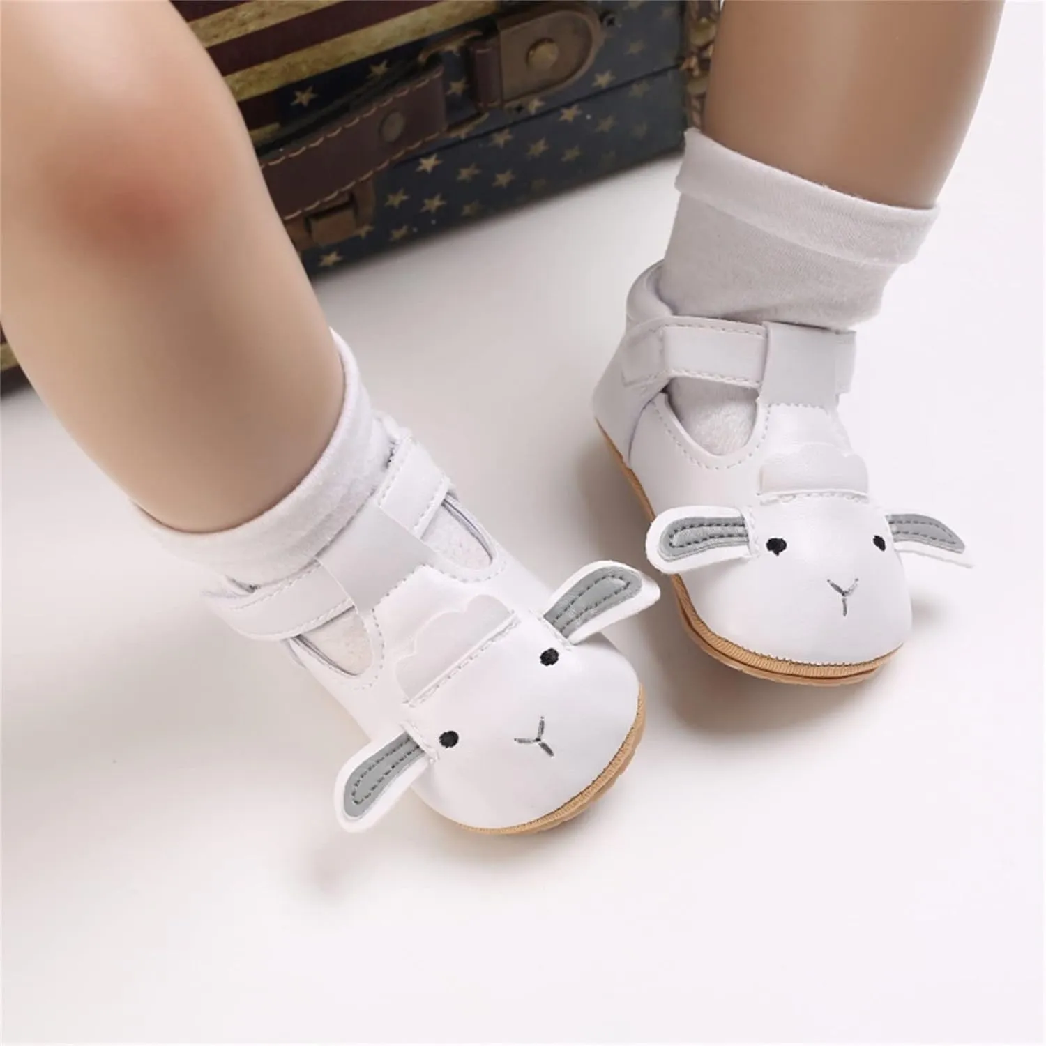 Summer and Autumn Comfortable Infant Toddler Shoes Cute Sheep Puppy Children Mesh Breathable Toddler Size Five Shoes