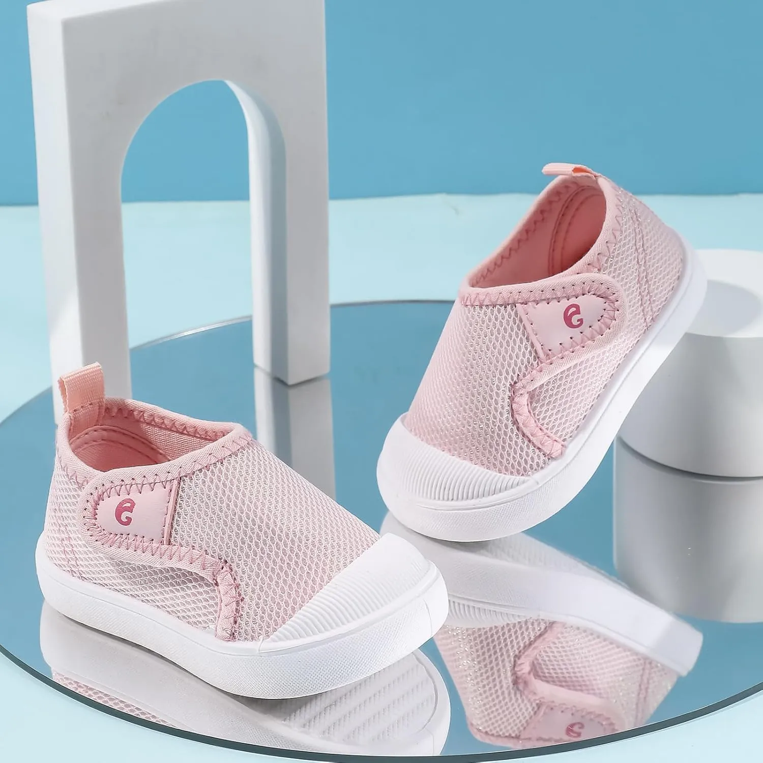 Toddler Girls Boys Shoes Kids Canvas Sneakers with Cartoon Print Adjustable Velcro Strap