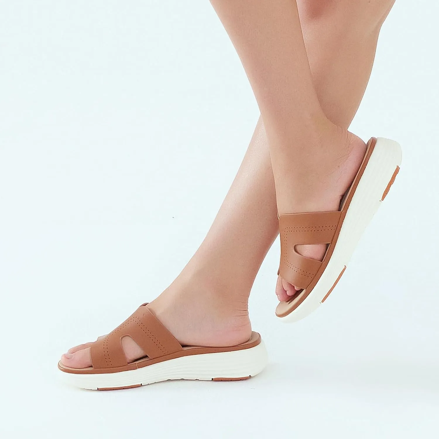 UBFEN Womens Platform Sandals Comfortable Walking Slide Soft Cushioning Footbed Casual Dressy Wedge Sandals