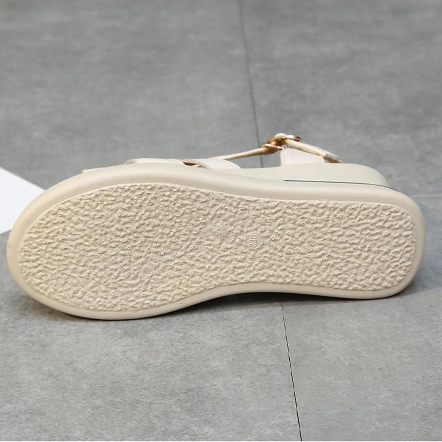 Wedge Sandals for Women Hollow Flower Comfort Orthopedic Sandals Women Flip Flops Dressy Summer Walking Wedge Shoes