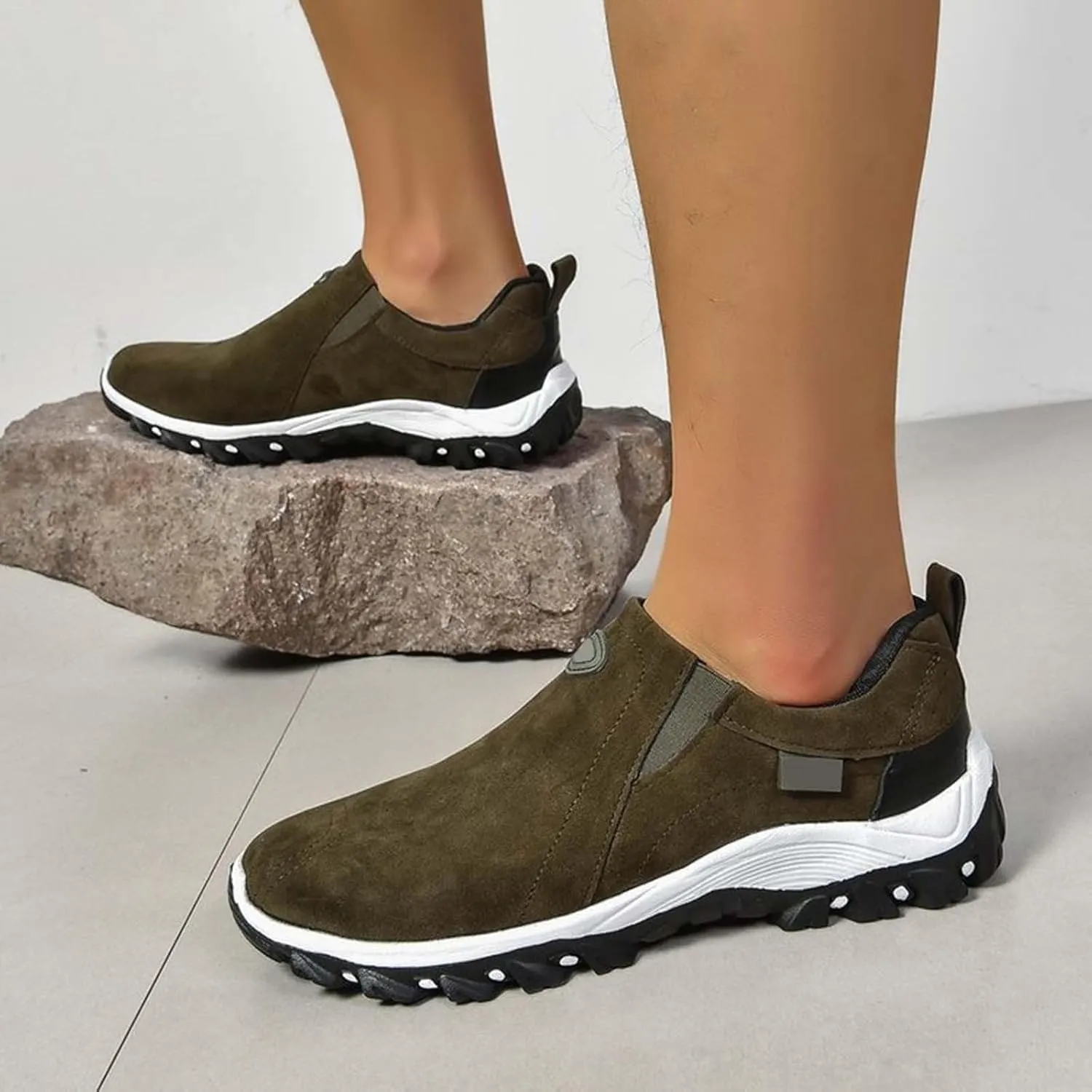 Women Loafers Sport Shoes Running Shoes Breathable Fashion for Student and Teenagers Ladies Slip On All Casual