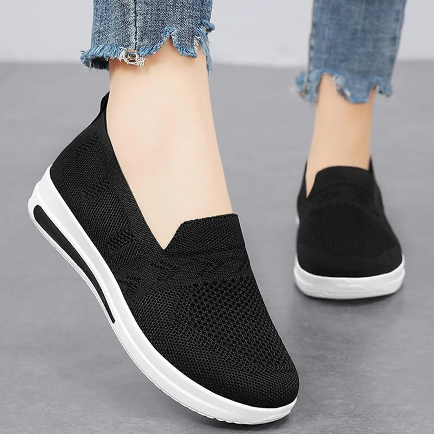 Women's Cushion Sneakers Breathable Lightweight Mesh Hiking Shoes Low Top Slip On Tennis Shoes for Women