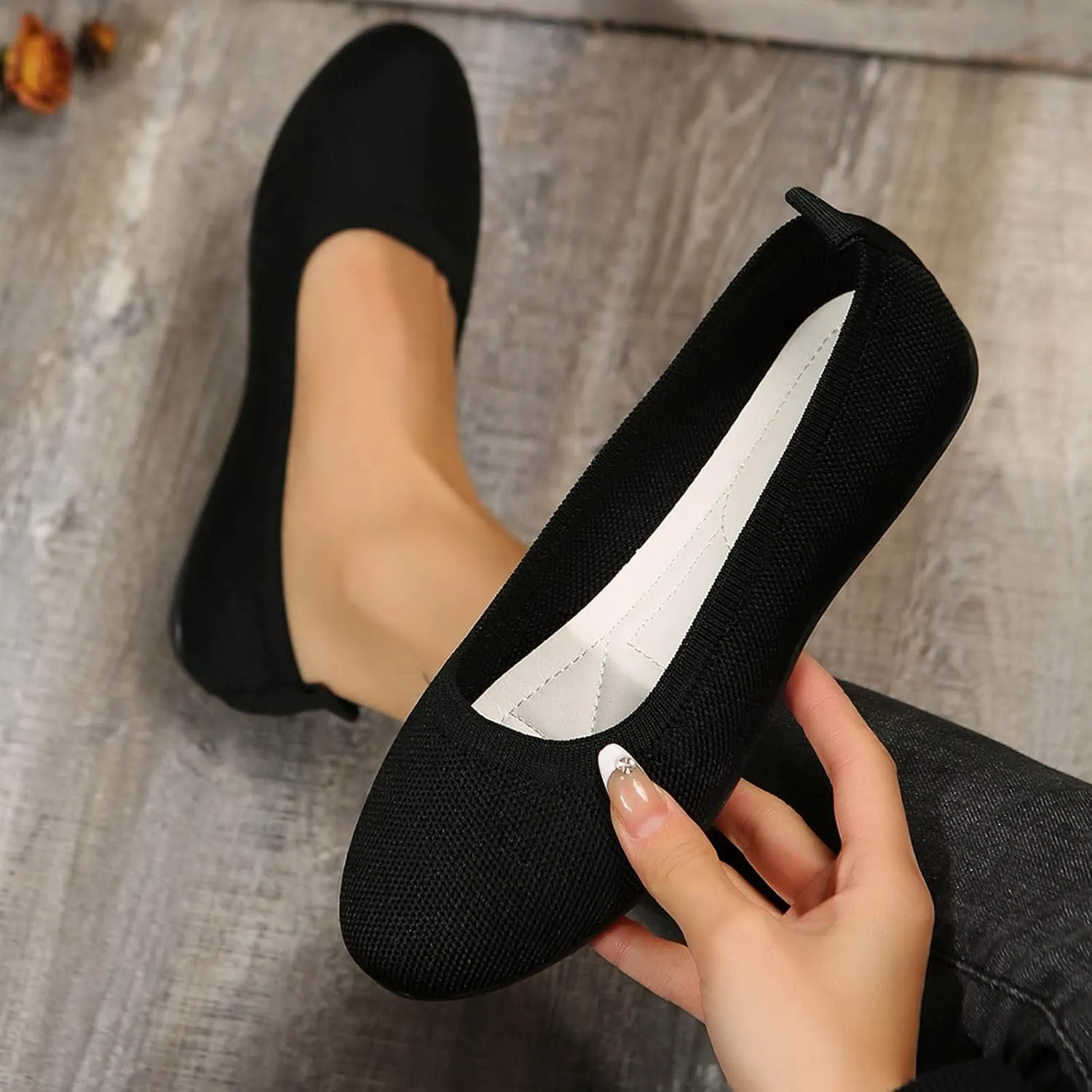 Womens Dressy Casual Walking Shoes Mesh Slip on Loafers Soft White Flats Women's Slip on Sneaker Shoe