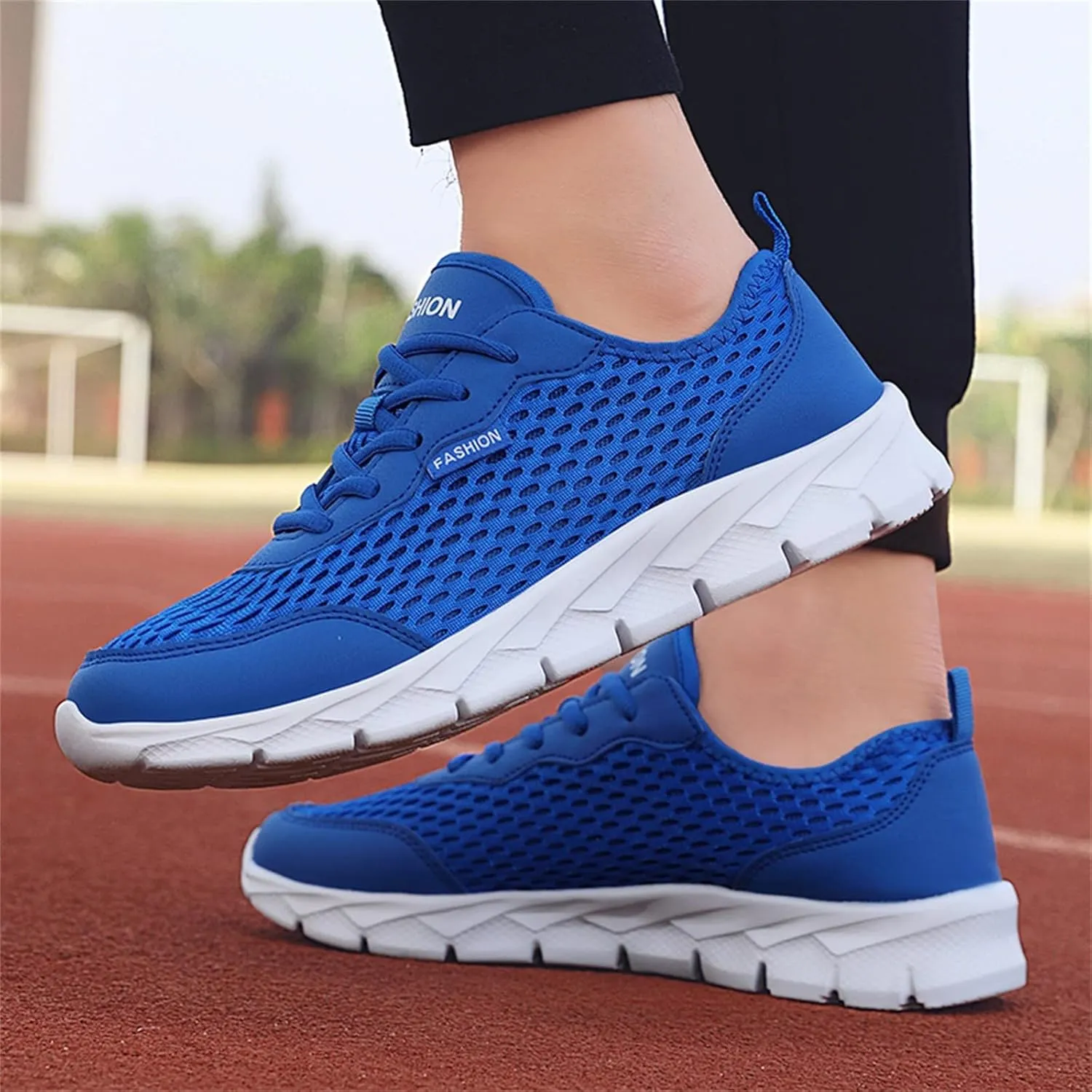 Women's Walking Shoes Mesh Breathable Lightweight Fashion Mens Running Shoes Breathable Casual Black Shoes Slip On Sneakers Brown Tennis Shoe Cross Trainer Shoe