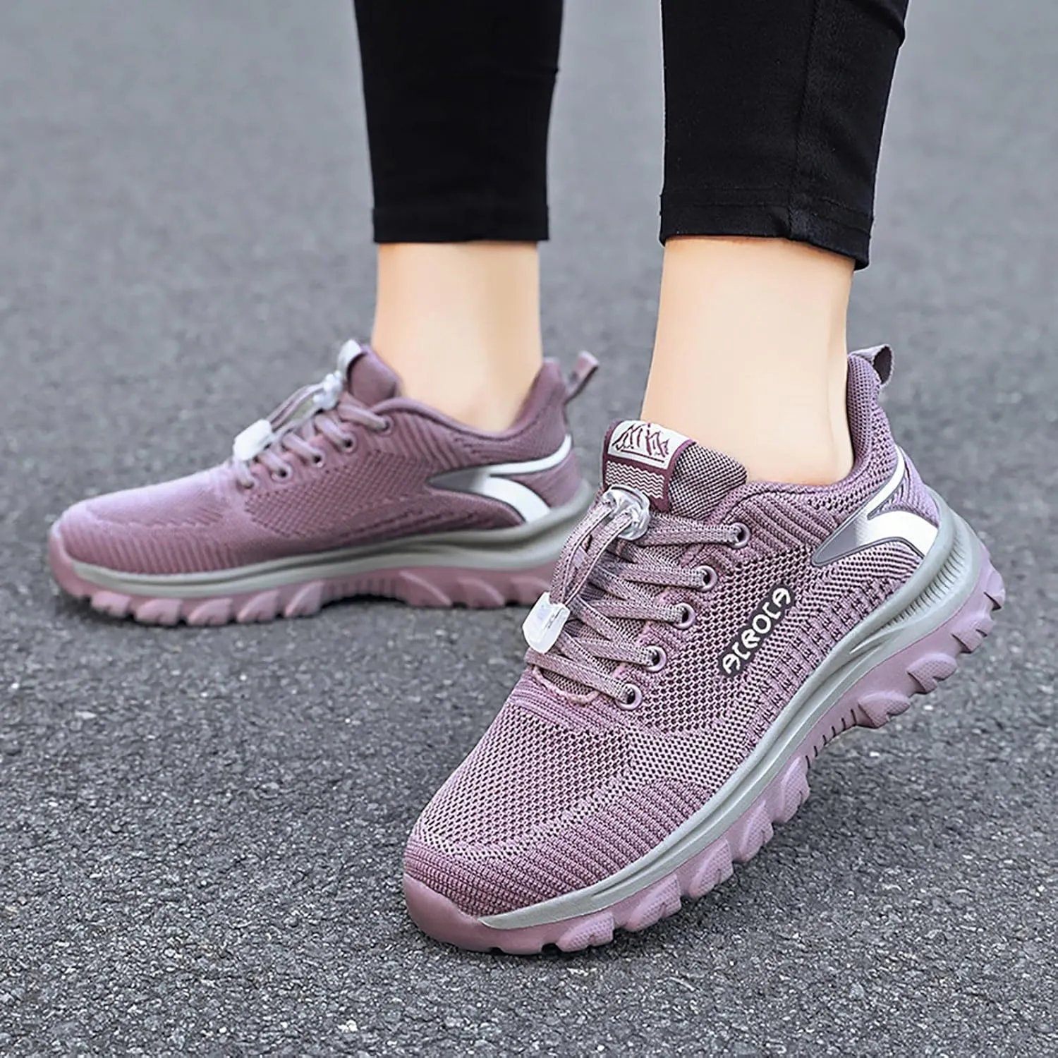 Womens Walking Shoes Slip on Comfy Knitted Non Slip Vintage Wide Running Shoes Breathable Mesh Gym Jogging Outdoor Shoes Ladies 2024 Fashion Sneakers