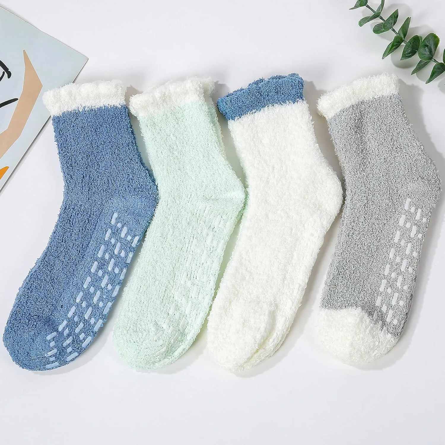 Zando Comfy Fleece Socks - Winter Grip Socks, Cozy Gifts for Women & Elderly